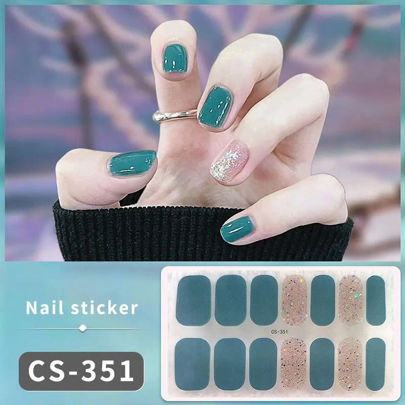 Sparkling Full Cover Nail Stickers – Self-Adhesive Designer Nails and Lamp